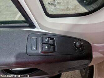 2018-peugeot-boxer-1444941-46747930