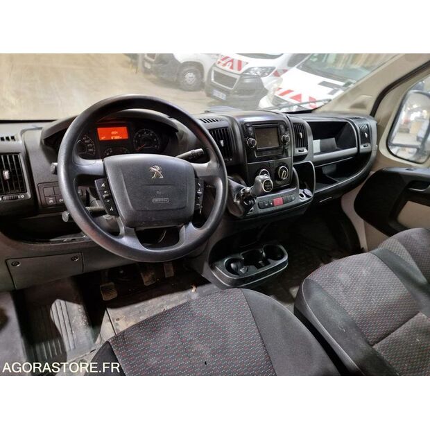 2018 Peugeot BOXER-46747931