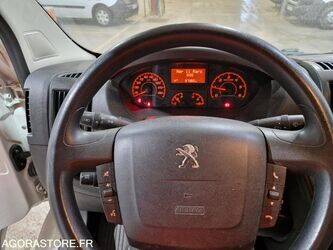 2018-peugeot-boxer-1444941-46747935