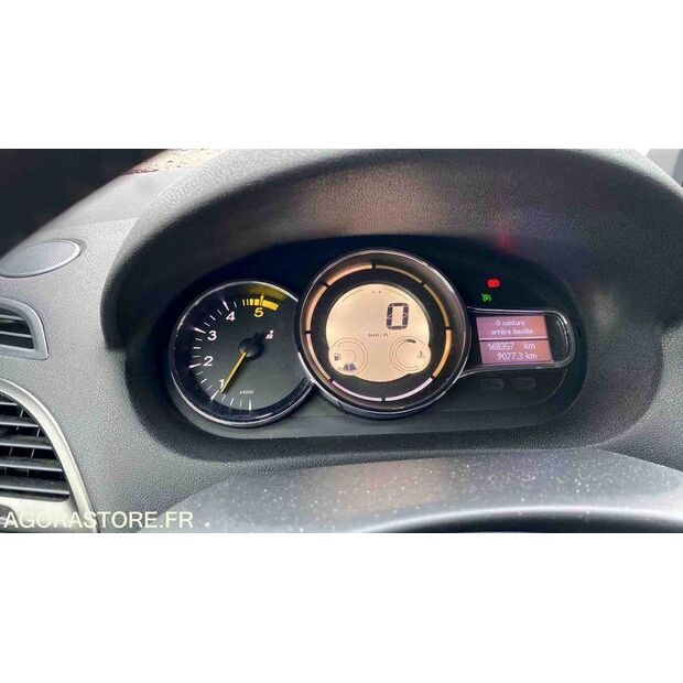 2013 Renault Megane-46747967