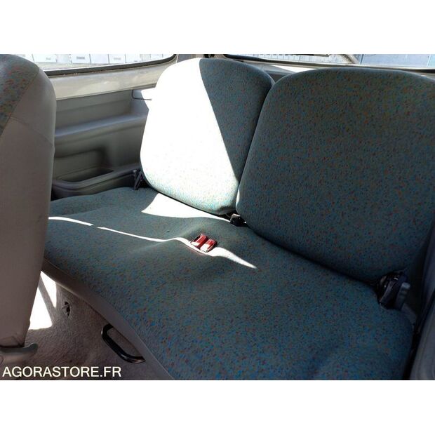 2004 Renault Twingo-46747996