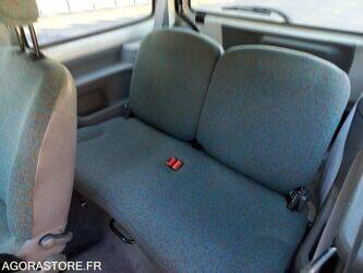 2004-renault-twingo-1444944-46747998