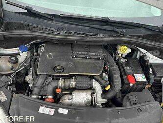 2018-peugeot-208-1444945-46748006