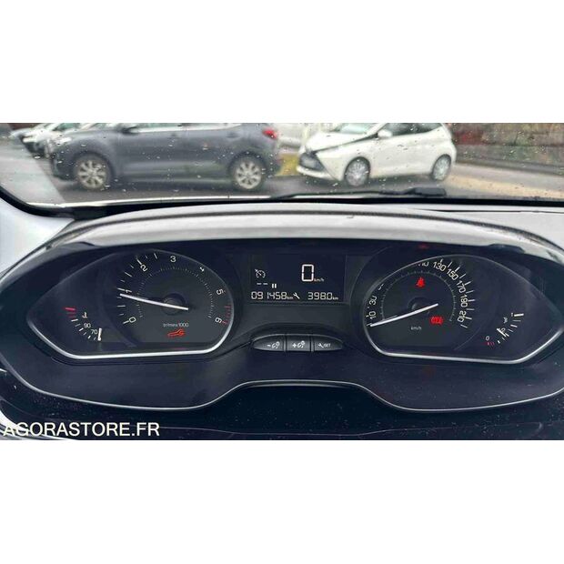 2018 Peugeot 208-46748016