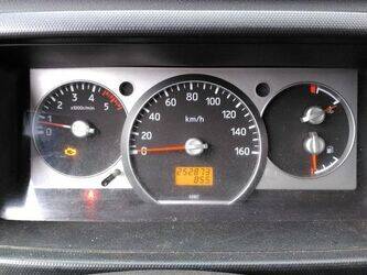 2013-renault-maxity-1444946-46748025