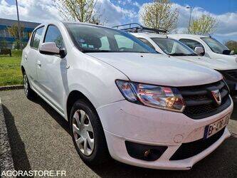 2016-dacia-sandero-1444949-46748038