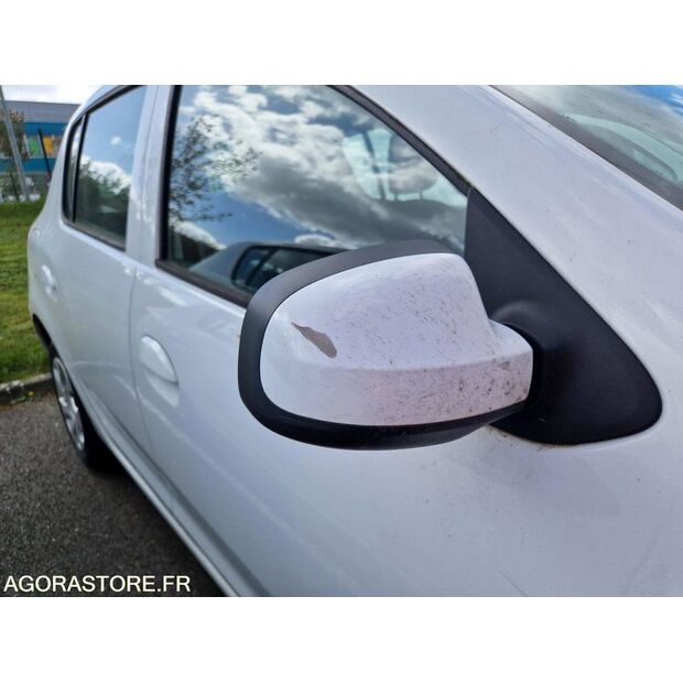 2016 داسيا SANDERO-46748045