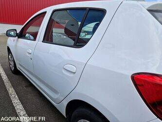 2016-dacia-sandero-1444949-46748050
