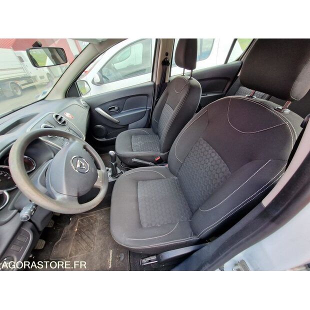 2016 داسيا SANDERO-46748055