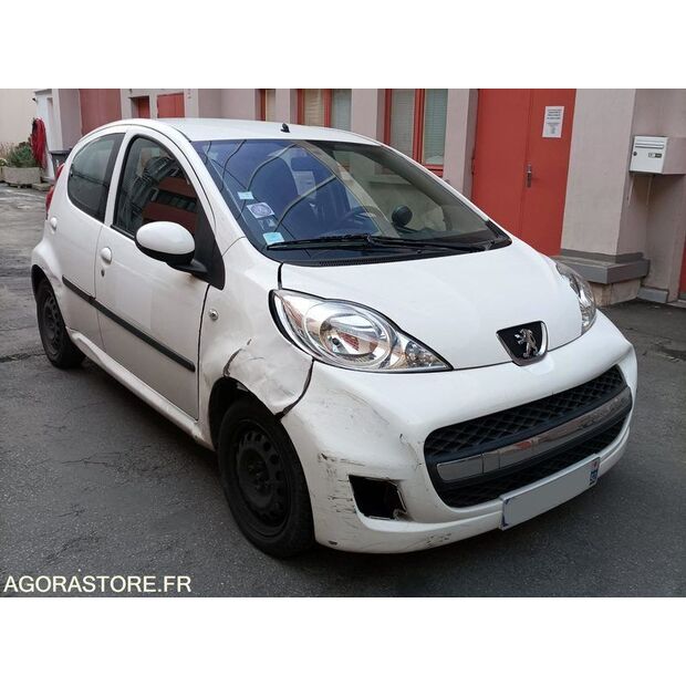 2011 بيجو 107-46748065