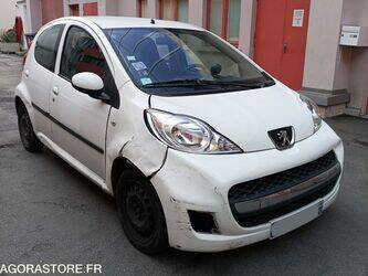 2011-peugeot-107-1444950-46748065