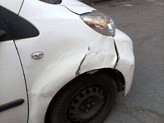 2011-peugeot-107-1444950-46748066