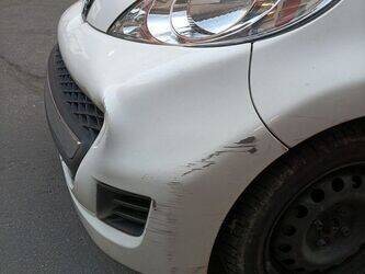 2011-peugeot-107-1444950-46748070