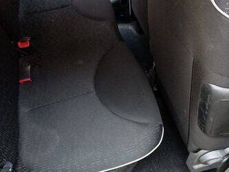 2011-peugeot-107-1444950-46748075