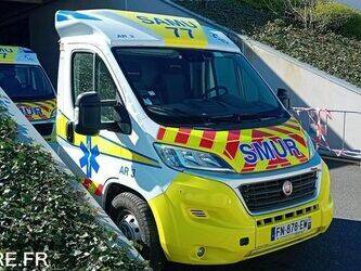 Image for Flatbed Trucks 2020 Fiat Ducato