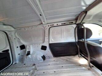 2012-dacia-logan-1444952-46748098