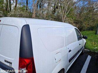 2012-dacia-logan-1444952-46748101