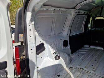 2012-dacia-logan-1444952-46748106