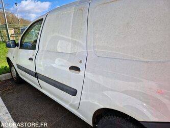 2012-dacia-logan-1444952-46748109