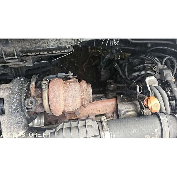 2014 سيتروين C3-46748136