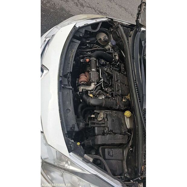 2014 سيتروين C3-46748137