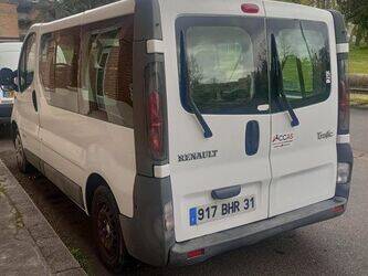 2004-renault-trafic-1444956-46748166