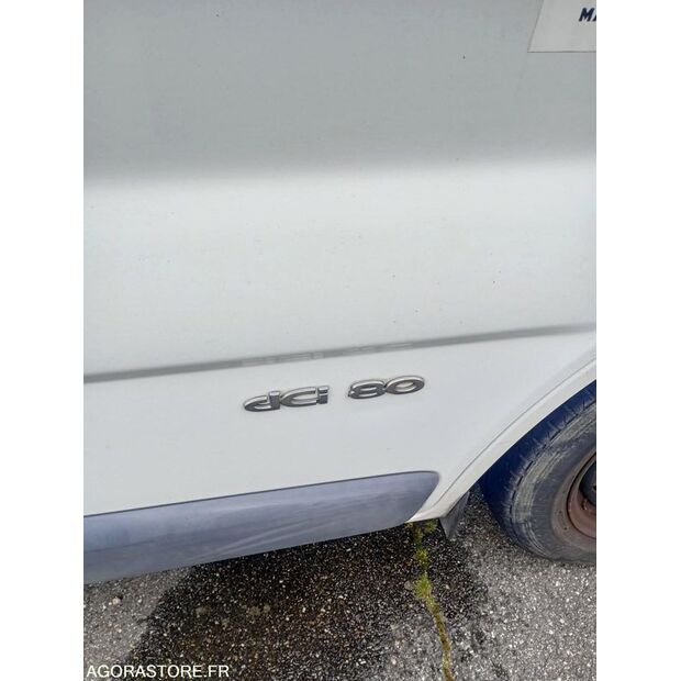 2004 Renault Trafic-46748169