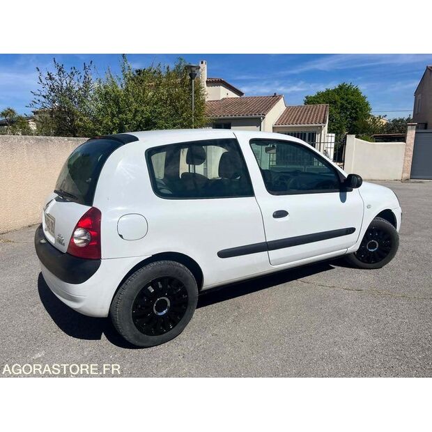 2006 رينو Clio-46748223