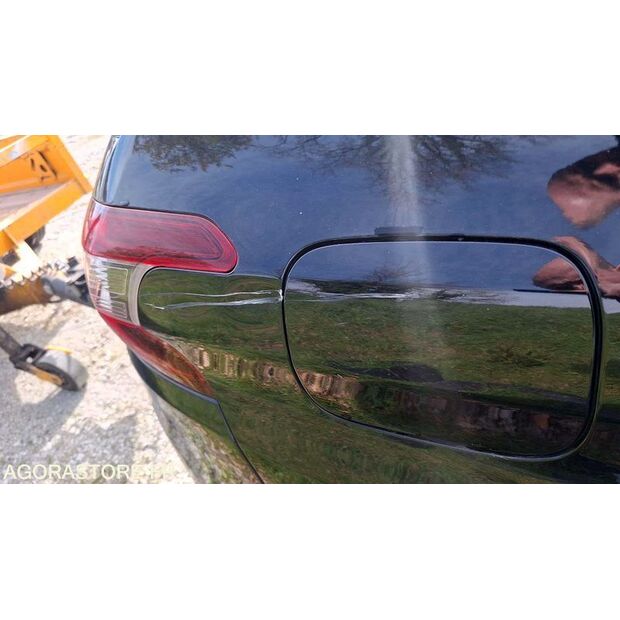 2020 بيجو 308-46748235