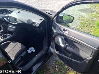 2020-peugeot-308-1444960-46748240