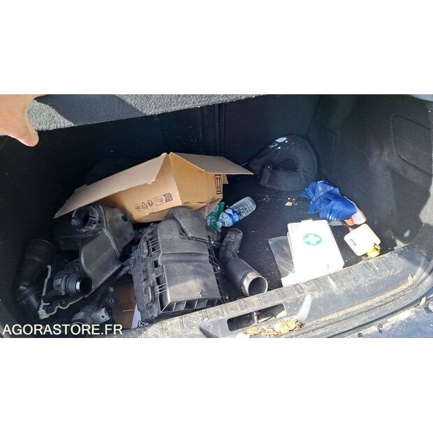 2020 بيجو 308-46748245