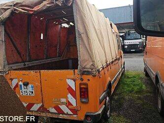 2004-renault-master-1444963-46748294