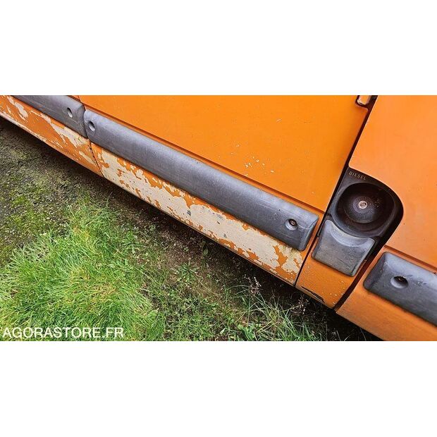 2004 Renault Master-46748308