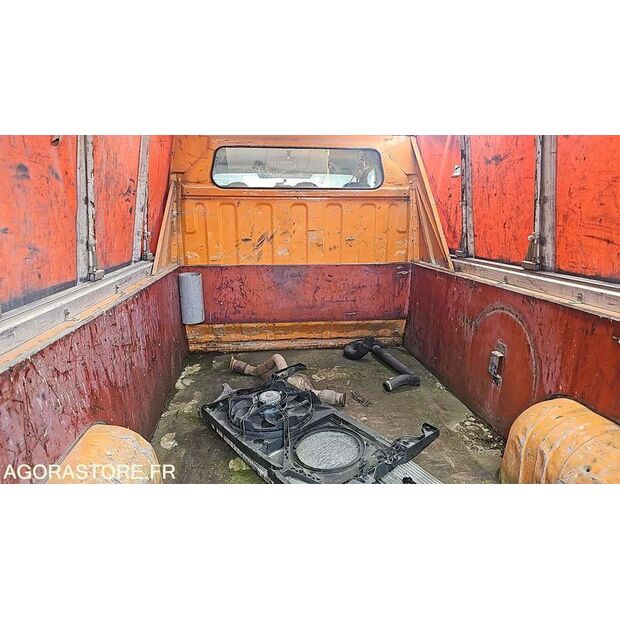 2004 Renault Master-46748319