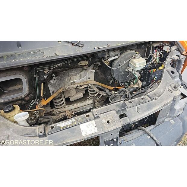 2004 Renault Master-46748321