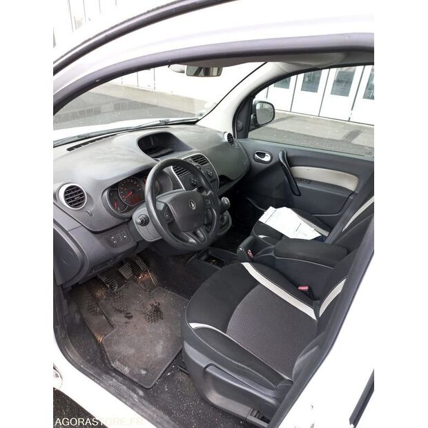 2015 رينو Kangoo-46748340