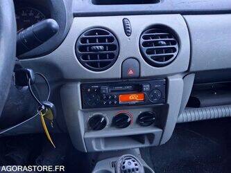 2003-renault-kangoo-1444965-46748360