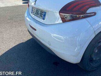 2018-peugeot-208-1444970-46748394