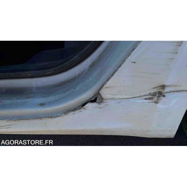 2018 بيجو 208-46748418