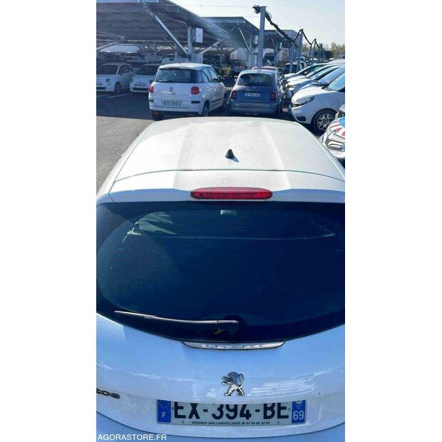 2018 بيجو 208-46748422