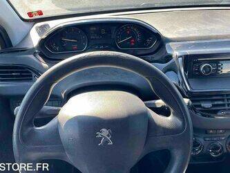 2018-peugeot-208-1444970-46748425