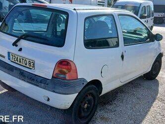 2004-renault-twingo-1444975-46748483