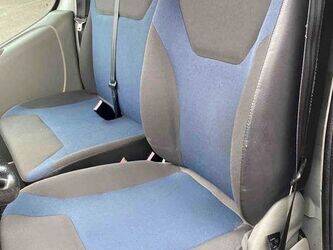 2012-renault-trafic-1444977-46748500