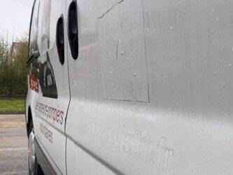 2012-renault-trafic-1444977-46748502