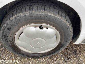 2012-renault-trafic-1444977-46748504