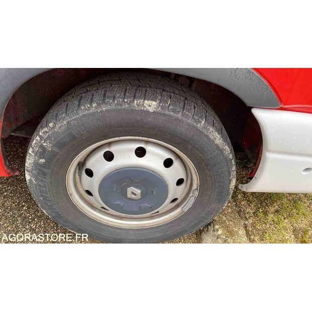 2010 Renault Master-46748552