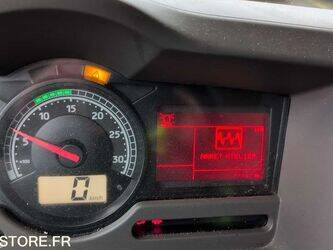 2013-renault-premium-1444980-46748586