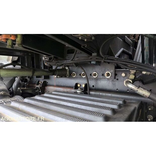 2013 رينو PREMIUM-46748592