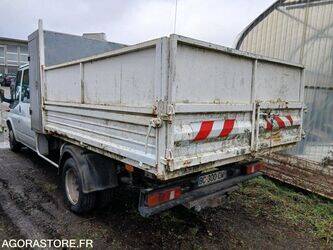 2010-ford-transit-1444984-46748631