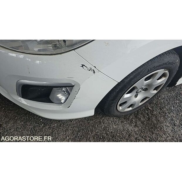 2012 Peugeot 308-46748646